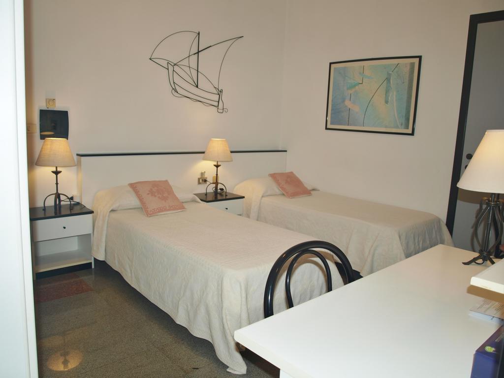 Hotel La Conchiglia La Maddalena  Zimmer foto